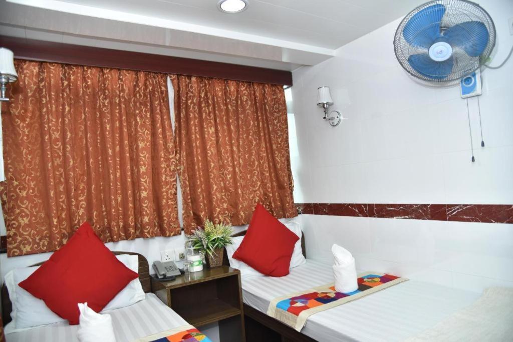 Rhine Guest House Hong Kong Dış mekan fotoğraf