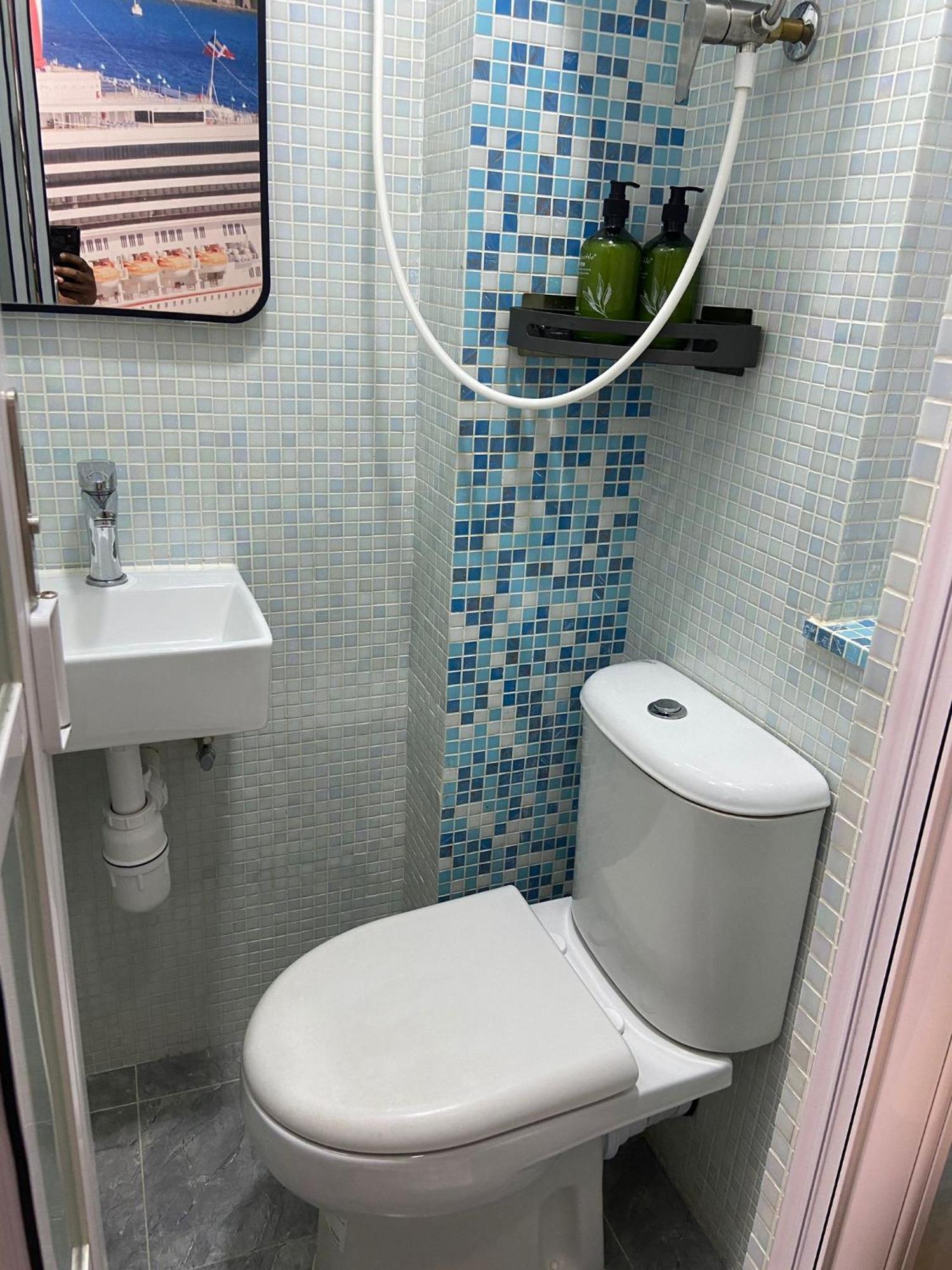Rhine Guest House Hong Kong Dış mekan fotoğraf